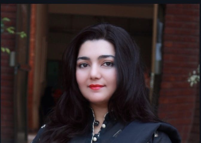 Dr. Kinza Chaudhry 